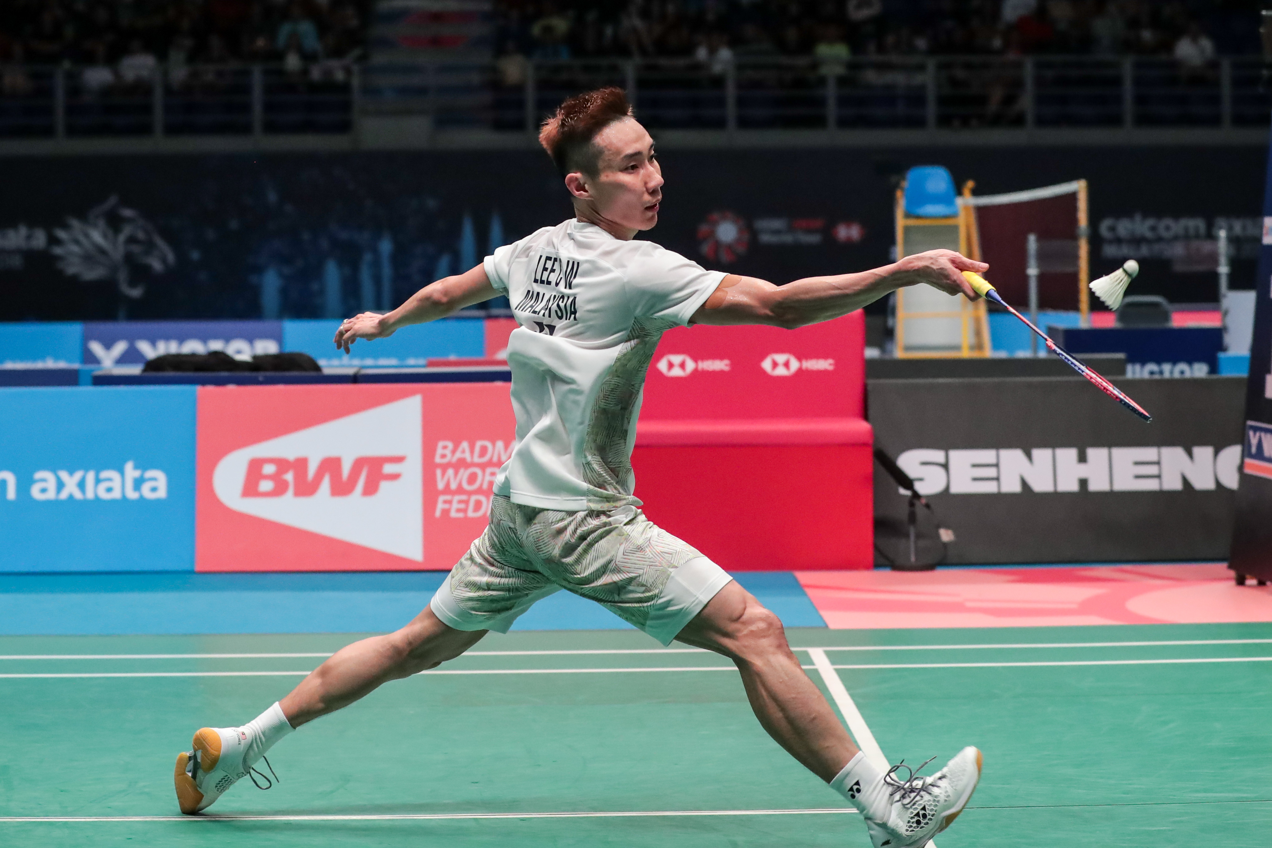 马来西亚羽毛球队横扫丹麦羽毛球队，李宗伟惊艳世界